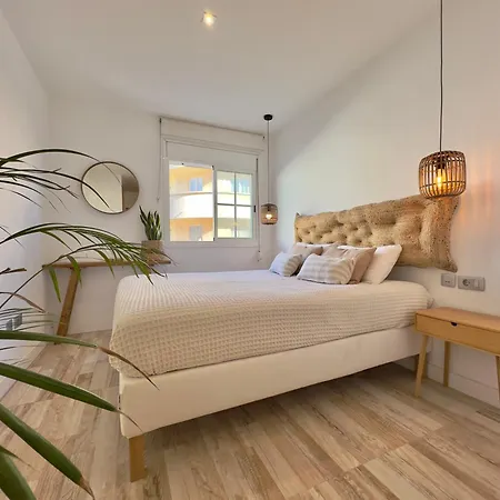 Casa Elsa With Free Parking * لوس أبريغوس